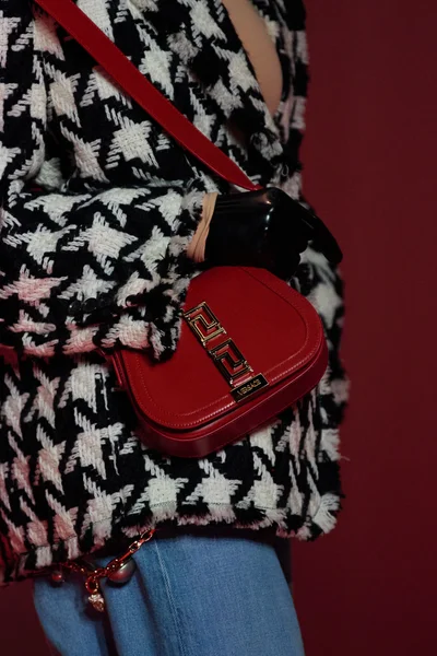 Look 54